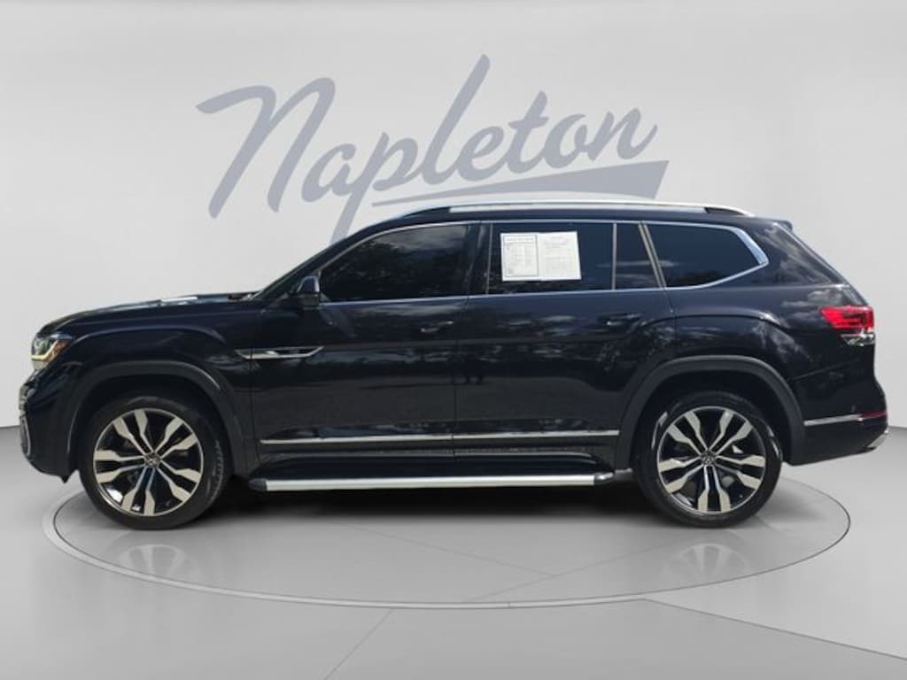 Certified 2023 Volkswagen Atlas 3.6L V6 SEL Premium R-Line SUV