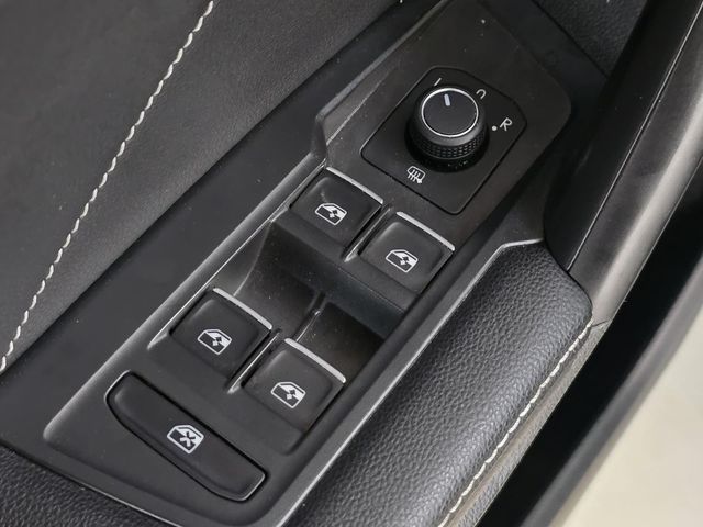 2022 Volkswagen Tiguan SE - Photo 20