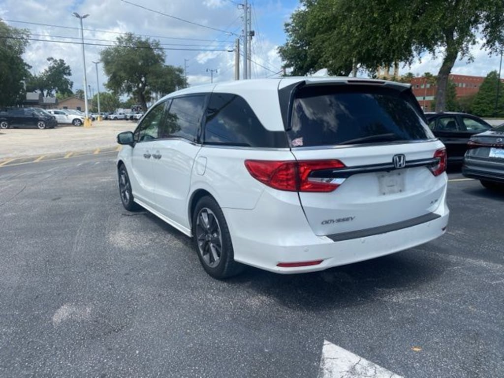 Used 2022 Honda Odyssey Elite Minivan/Van