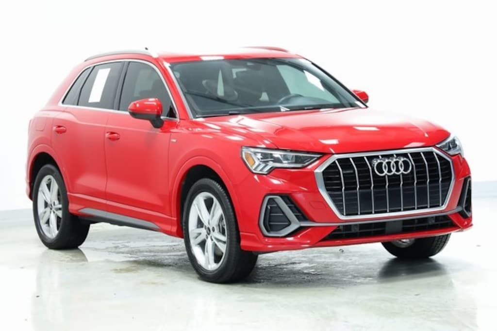 Used 2023 Audi Q3 Premium SUV