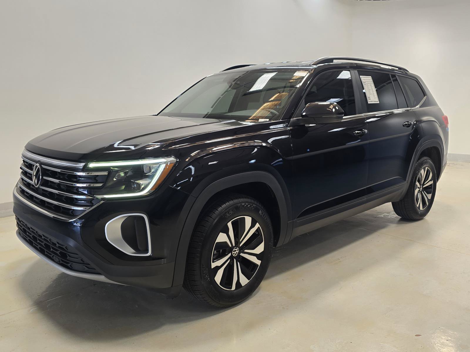 2024 Volkswagen Atlas 2.0T SE SUV