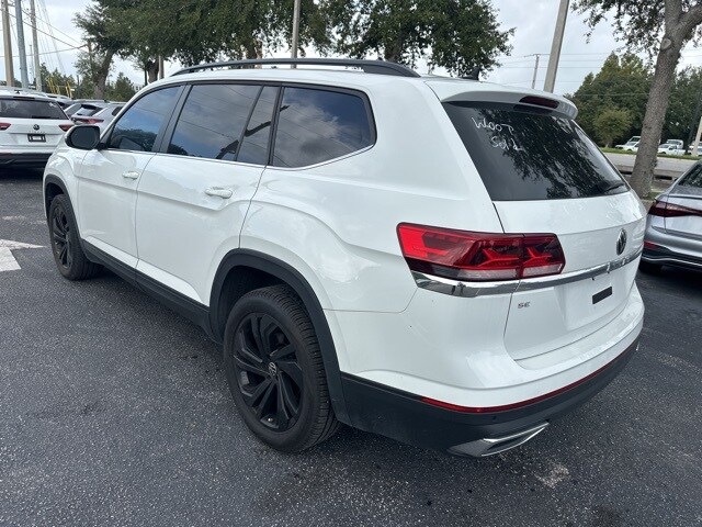 2023 Volkswagen Atlas SE Technology photo 3