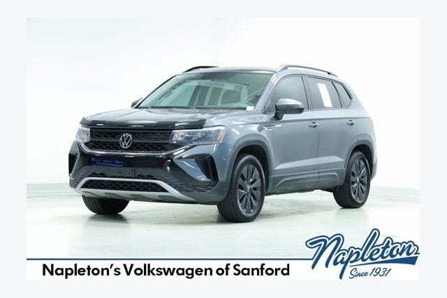 2022 Volkswagen Taos S's photo