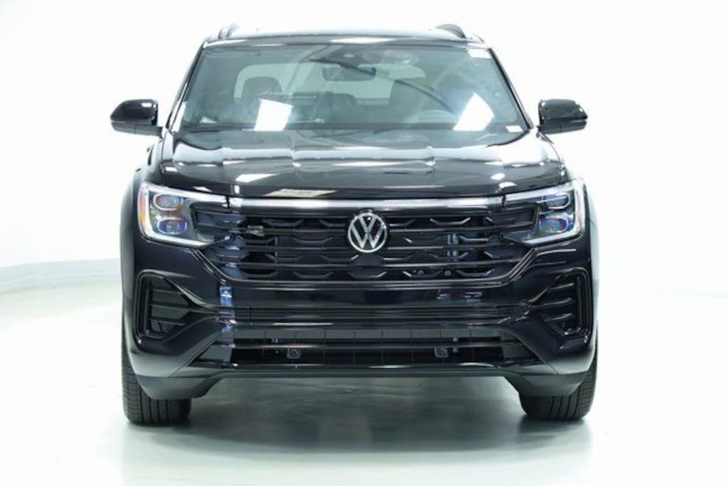 New 2026 Volkswagen Atlas Cross Sport 2.0T SEL R-Line Black SUV