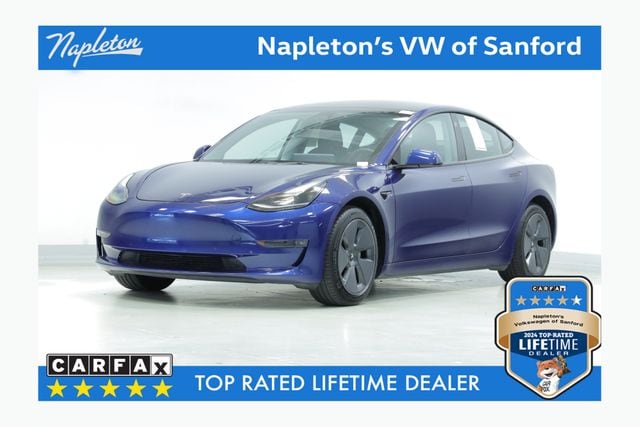 2022 Tesla Model 3 Long Range Dual Motor All-Wheel Drive's photo