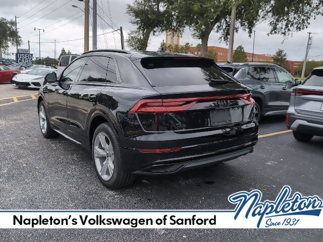 2022 Audi Q8 55 Premium Plus photo 4