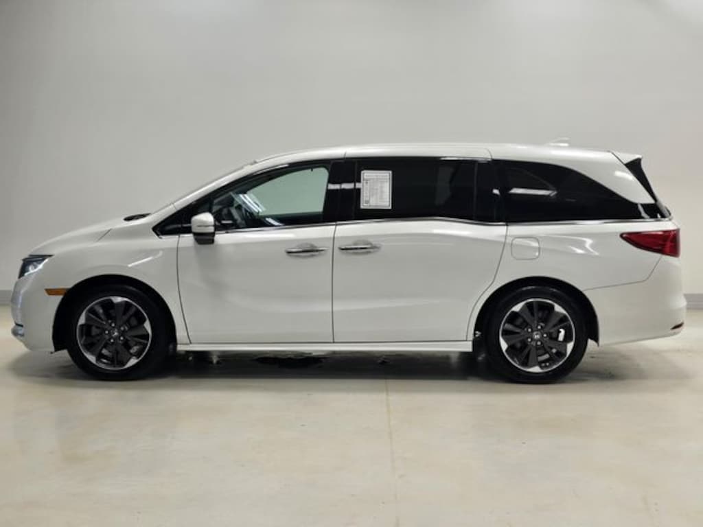 Used 2022 Honda Odyssey Elite Minivan/Van