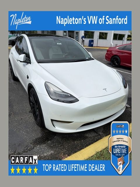 2022 Tesla Model Y Performance Dual Motor All-Wheel Drive's photo