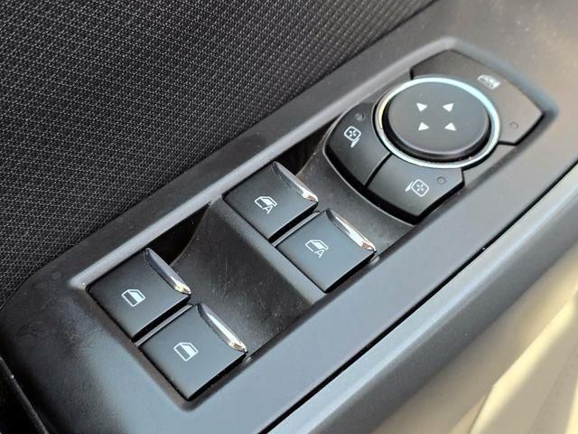 2023 Ford F-150 XLT - Photo 17