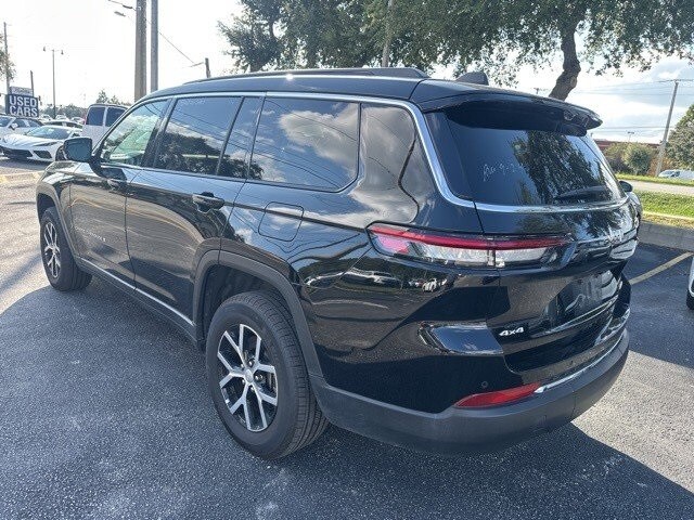 2024 Jeep Grand Cherokee Limited photo 4