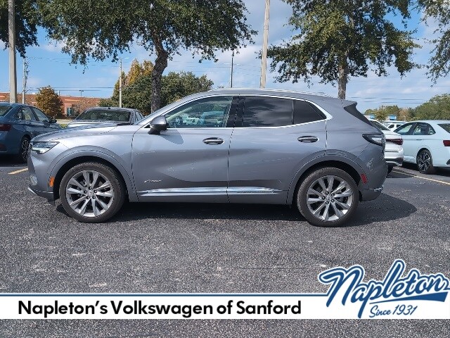 2022 Buick Envision Avenir photo 3