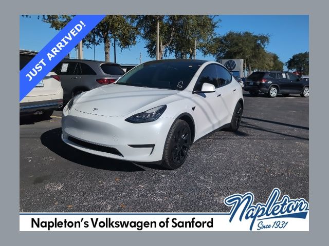 2021 Tesla Model Y Long Range's photo