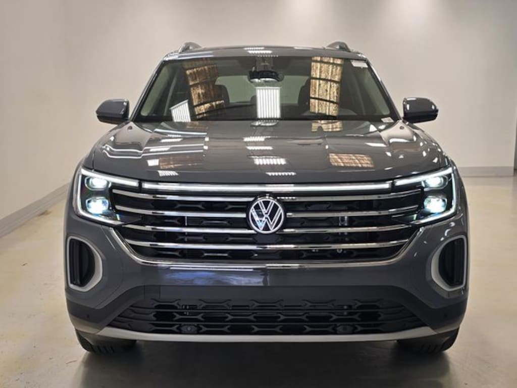 New 2026 Volkswagen Atlas SE w/Technology SUV