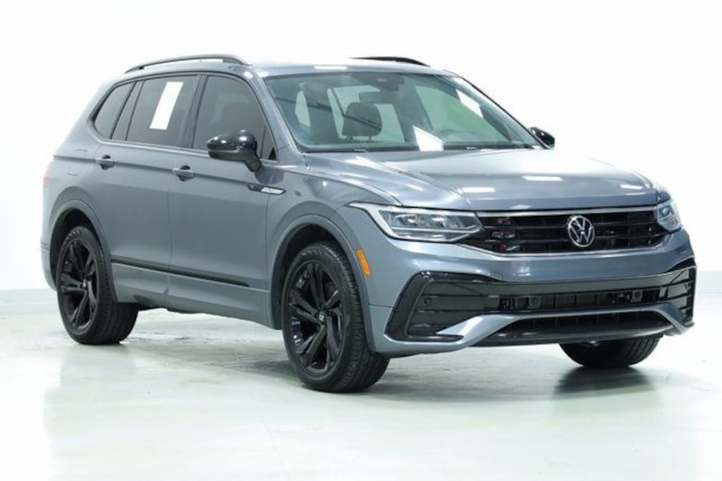 Certified 2023 Volkswagen Tiguan 2.0T SE R-Line Black SUV