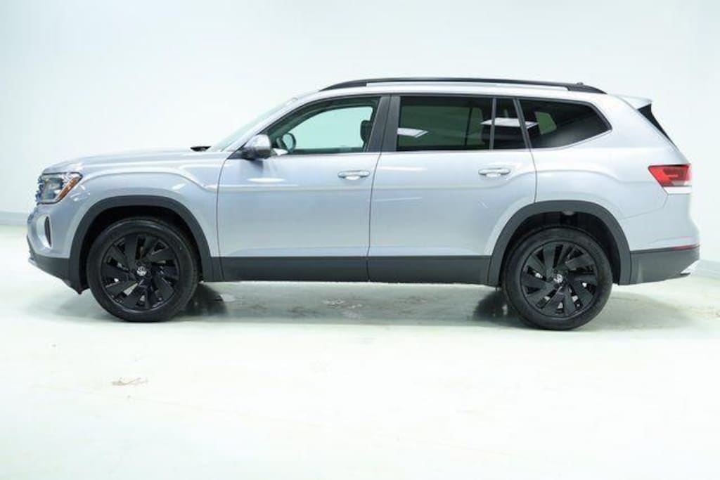 New 2026 Volkswagen Atlas 2.0T SE w/Technology SUV