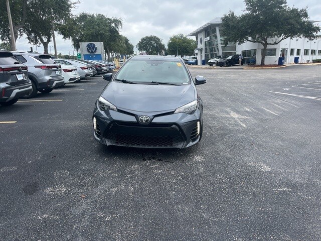 2019 Toyota Corolla SE photo 2