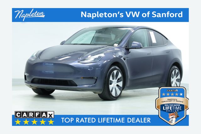2022 Tesla Model Y Long Range Dual Motor All-Wheel Drive's photo