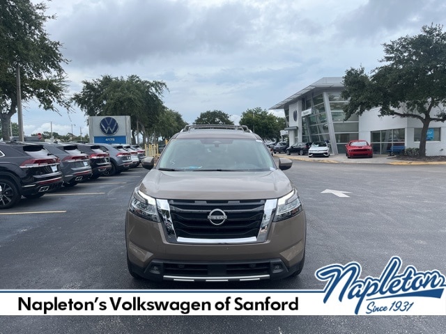 Used 2023 Nissan Pathfinder Platinum with VIN 5N1DR3DK5PC215317 for sale in Sanford, FL