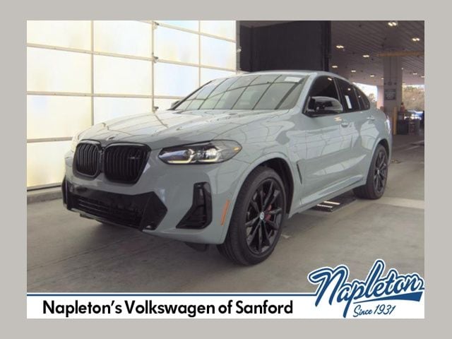 2023 BMW X4 M40i's photo