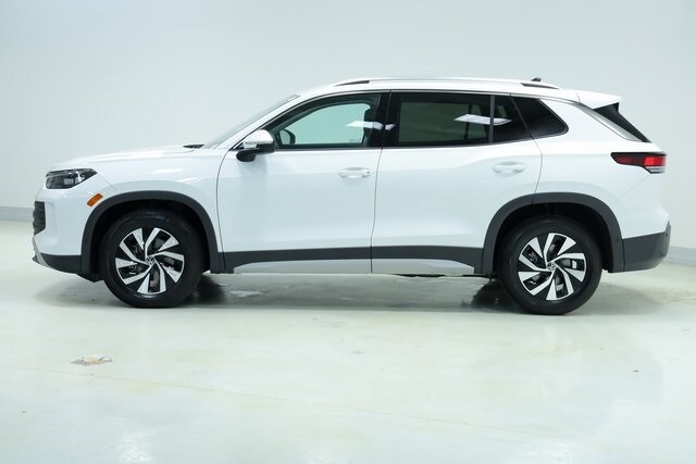 2025 Volkswagen Tiguan S photo 4