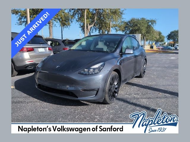 2023 Tesla Model Y Performance's photo