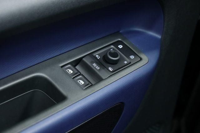 2025 Volkswagen ID. Buzz PRO S - Photo 27