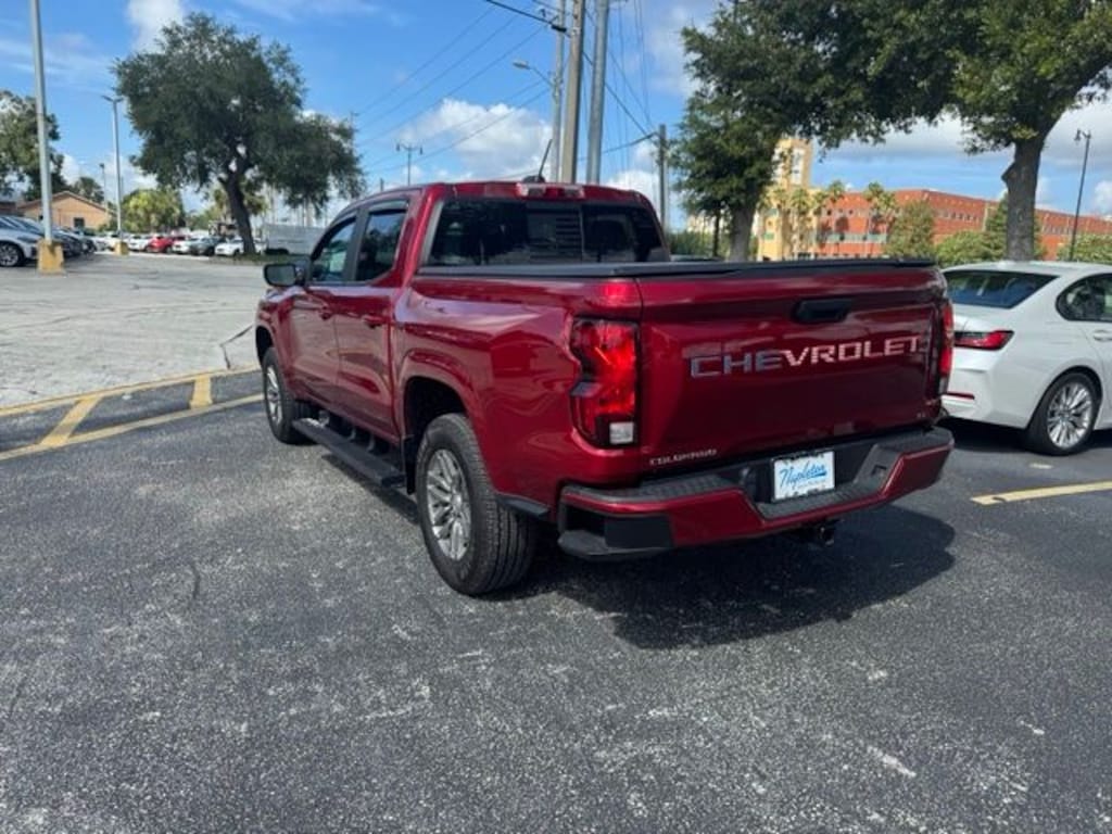 Used 2024 Chevrolet Colorado LT Truck