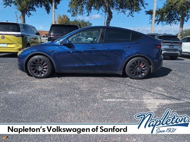 2022 Tesla Model Y Performance photo 3