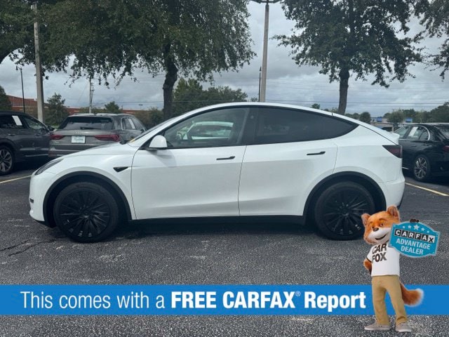 Used 2024 Tesla Model Y Long Range with VIN 7SAYGDEE9RA250278 for sale in Sanford, FL