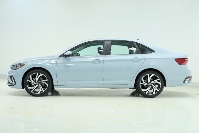 2026 Volkswagen Jetta 1.5T SEL photo 4