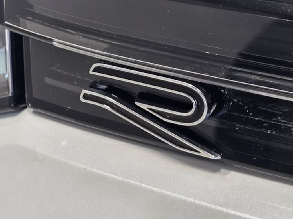 New 2026 Volkswagen Tiguan 2.0T SE R-Line Black SUV