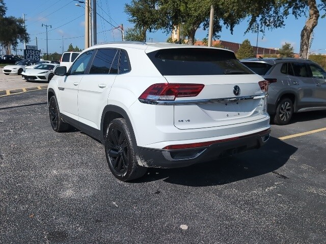 2023 Volkswagen Atlas Cross Sport V6 SE Technology photo 3