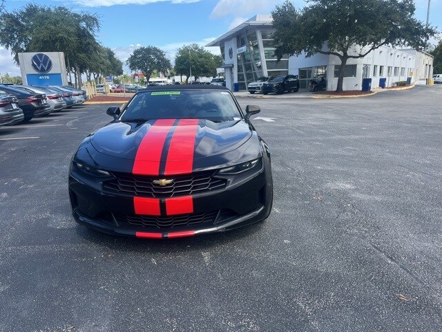 2023 Chevrolet Camaro 1LT photo 3