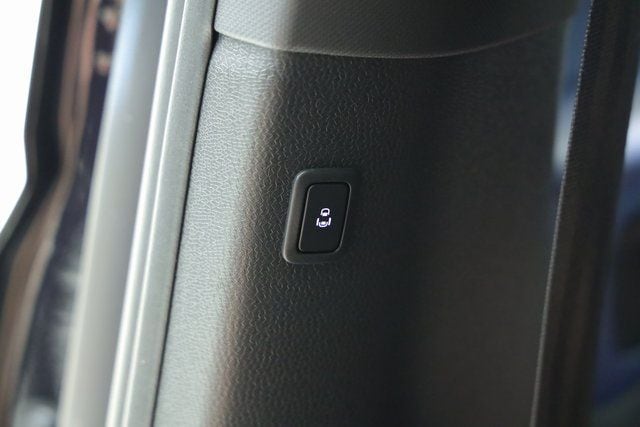 2025 Volkswagen ID. Buzz PRO S - Photo 37