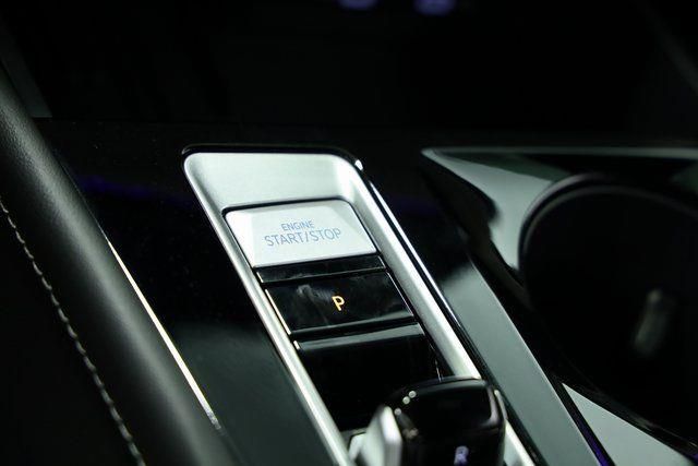 2025 Volkswagen Atlas Cross Sport SEL Premium R-LINE - Photo 36