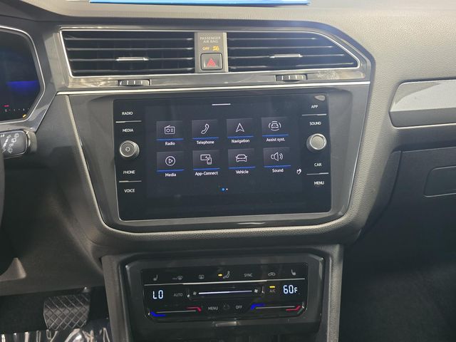 2022 Volkswagen Tiguan SE - Photo 26