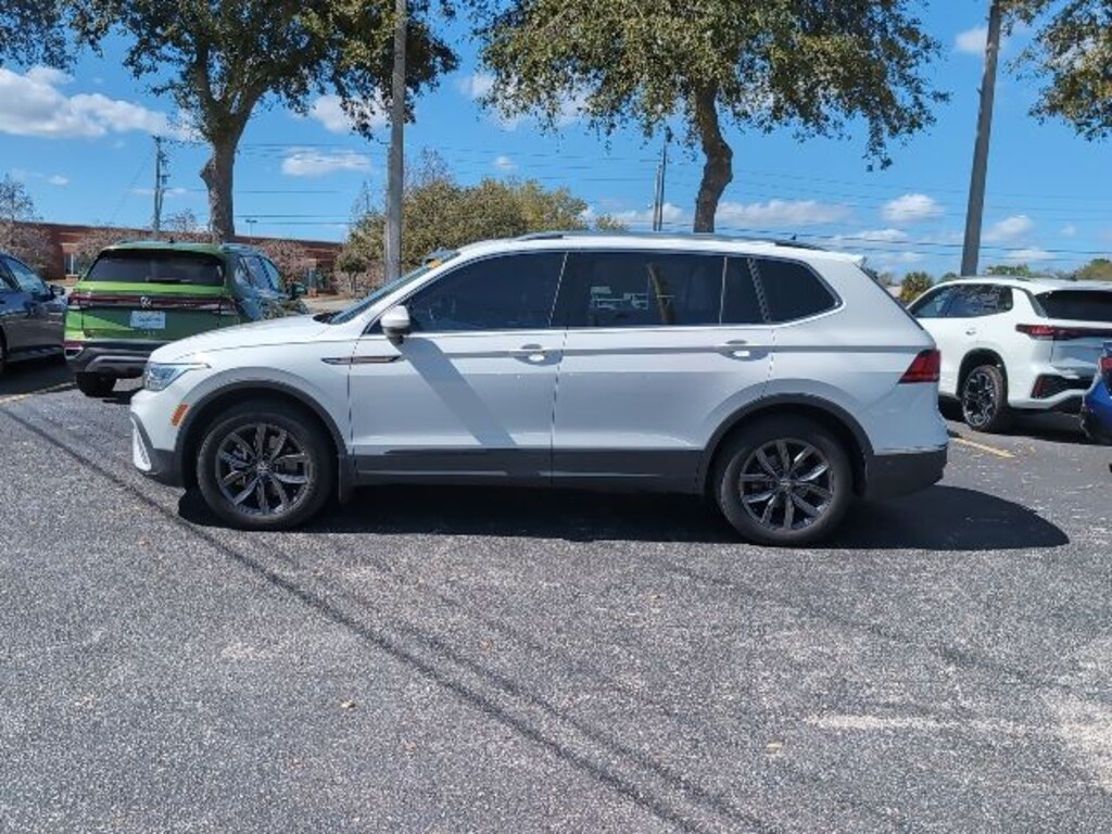 Used 2022 Volkswagen Tiguan 2.0T SE SUV
