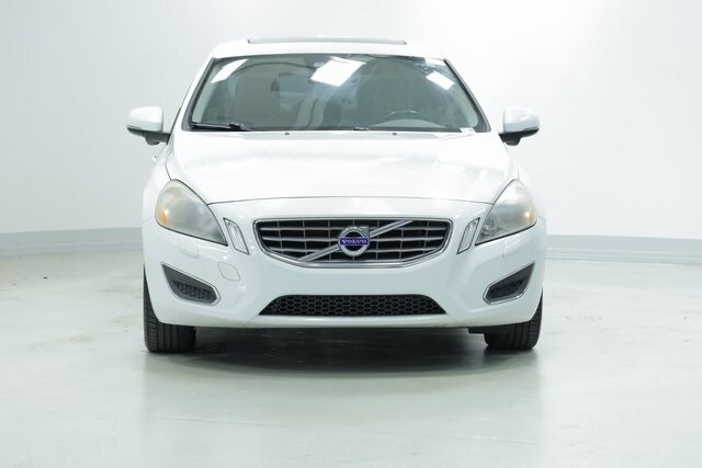 2012 Volvo S60 T5 photo 2