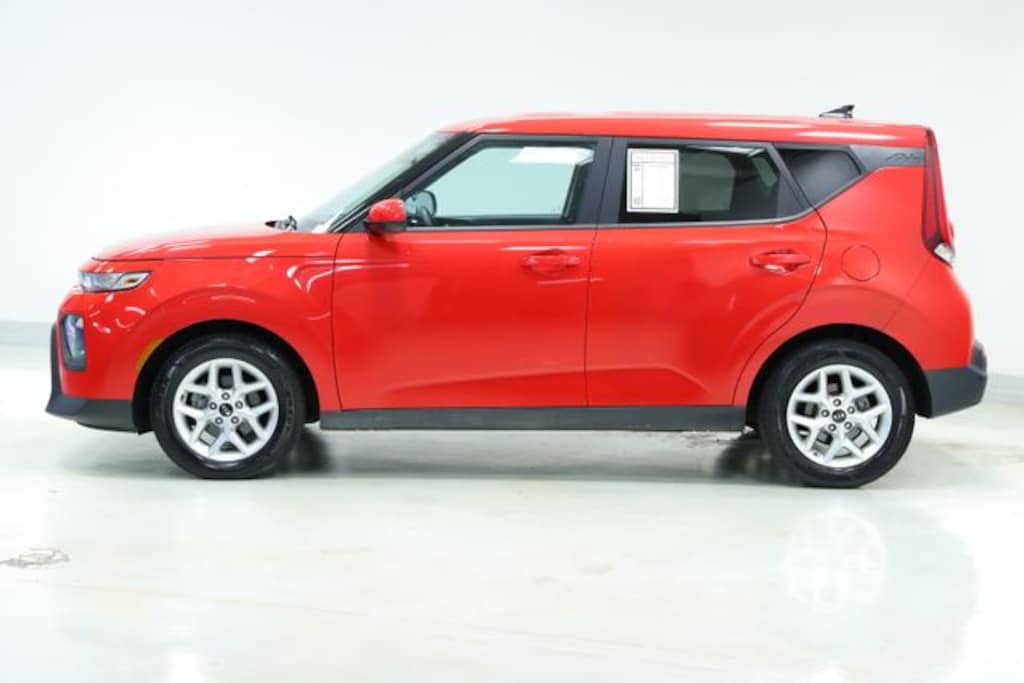 Used 2021 Kia Soul S Hatchback