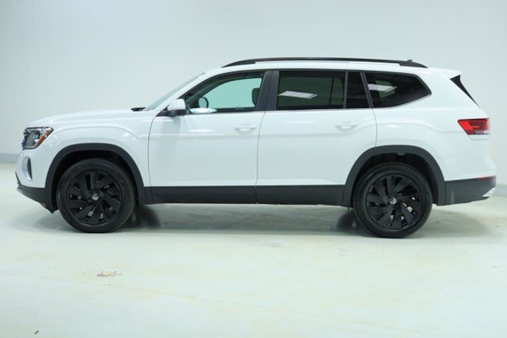 New 2026 Volkswagen Atlas 2.0T SE w/Technology SUV