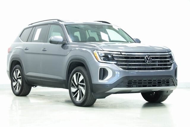 2024 Volkswagen Atlas SE Technology photo 3