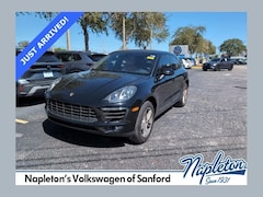 2018 Porsche Macan Base SUV