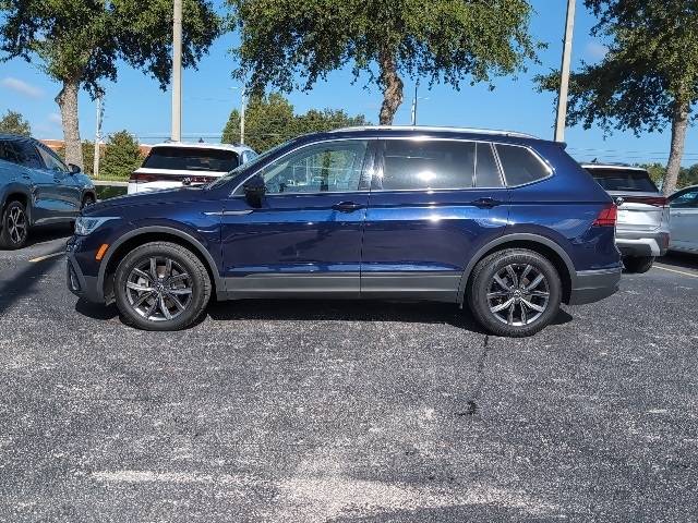 2023 Volkswagen Tiguan SE photo 3
