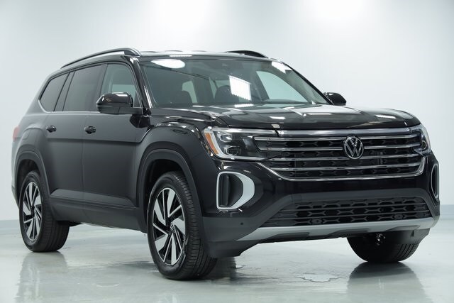 2026 Volkswagen Atlas SE Technology photo 3