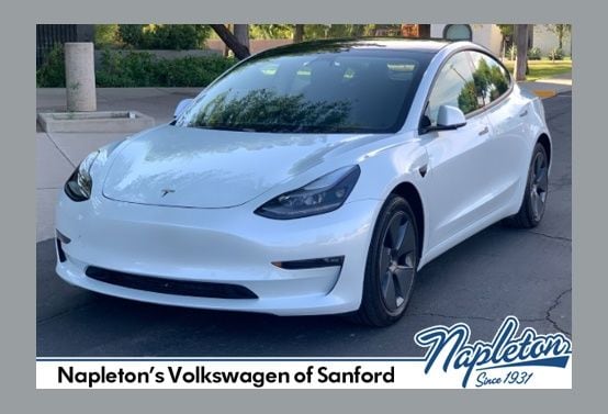 2022 Tesla Model 3 Base