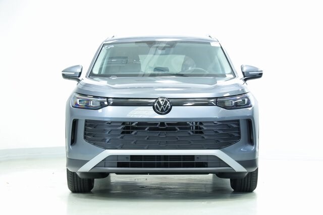 2025 Volkswagen Tiguan S photo 2