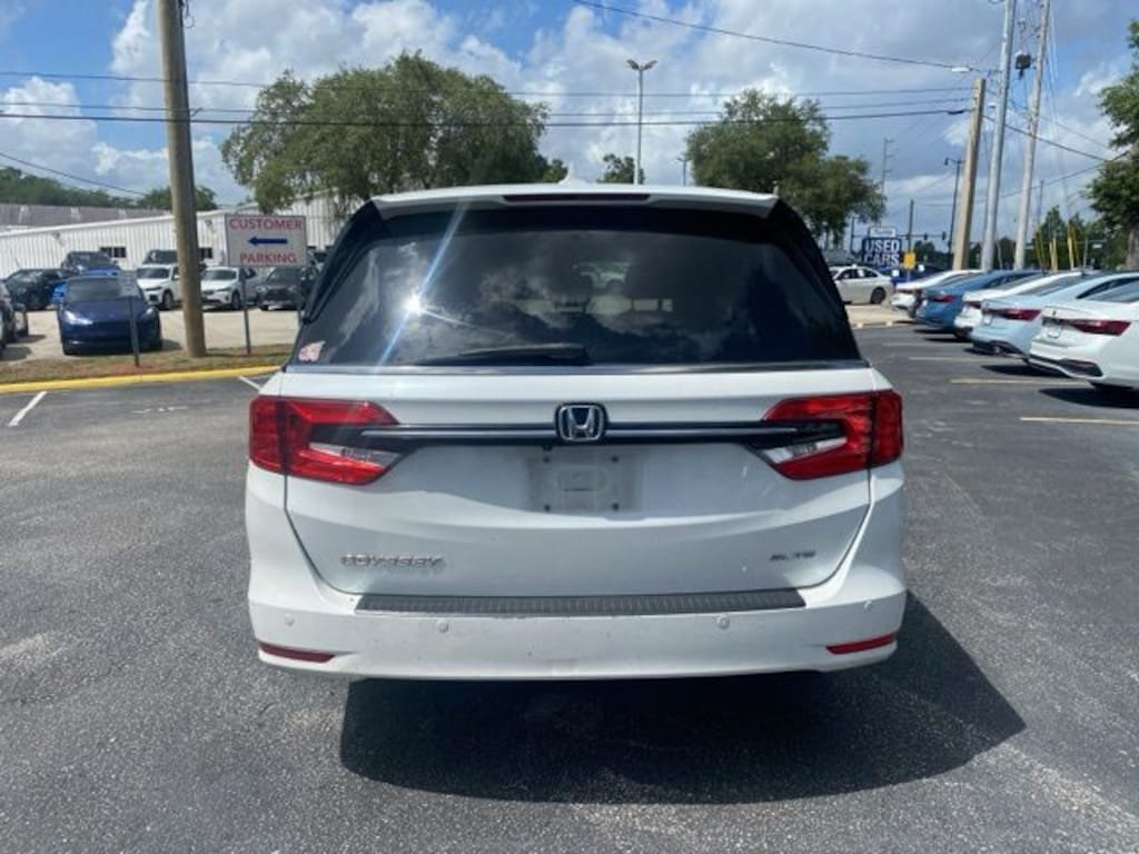 Used 2022 Honda Odyssey Elite Minivan/Van