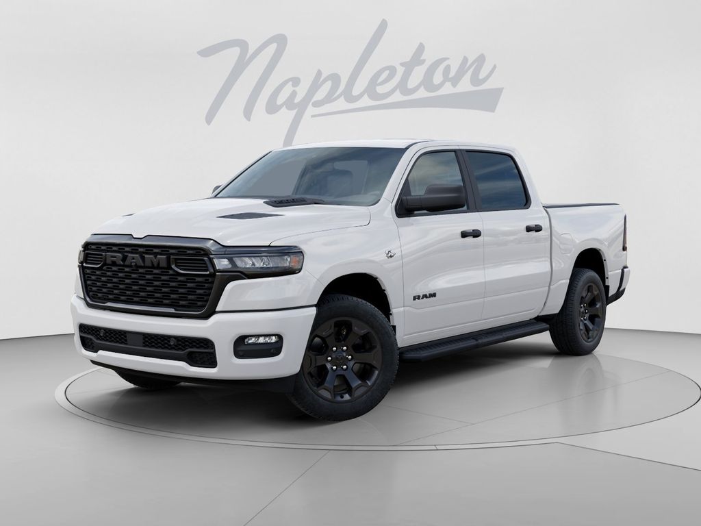2027 Ram 1500 EXPRESS CREW CAB 4X4 5'7 BOX Pickup