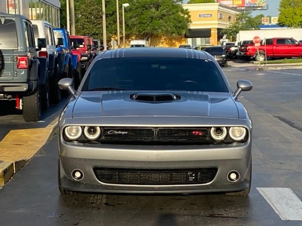 Used 2017 Dodge Challenger 392 Hemi Scat Pack Shaker Coupe