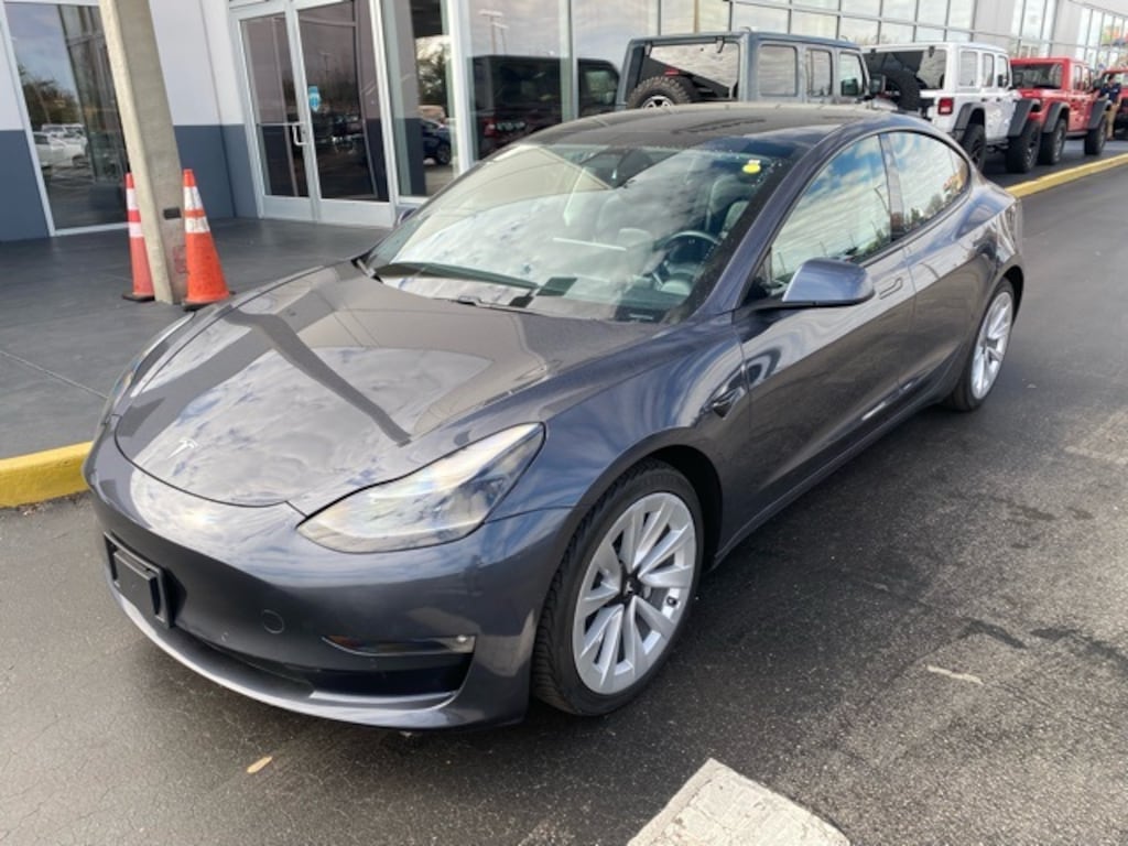 Used 2021 Tesla Model 3 Standard Range Plus Sedan